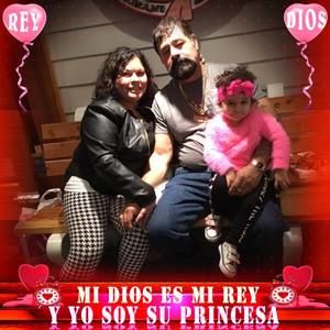 Meet your Posher, Estella